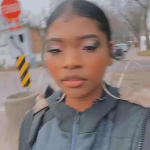 Meet your Posher, ウイルナ - Picture 1 of 1